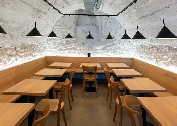 Youth Auberge de jeunesse *